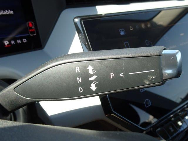 2027 Chevrolet Bolt FWD 4dr LT