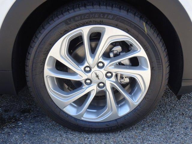 2027 Chevrolet Bolt FWD 4dr LT