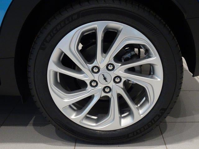 2027 Chevrolet Bolt FWD 4dr LT