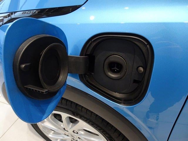 2027 Chevrolet Bolt FWD 4dr LT