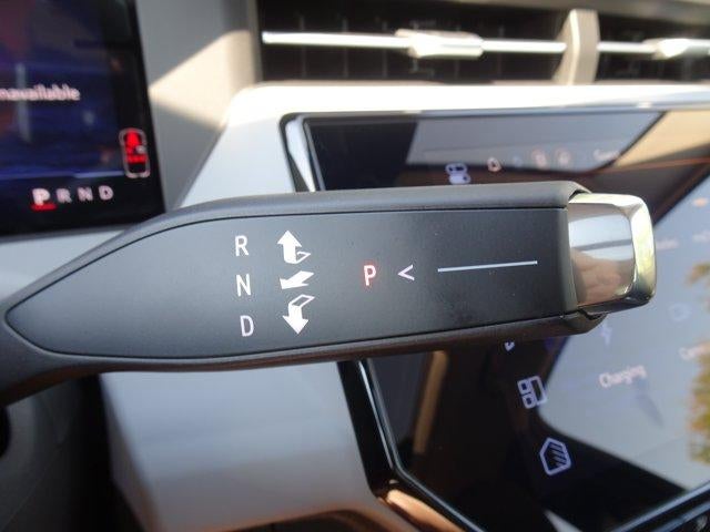 2027 Chevrolet Bolt FWD 4dr RS