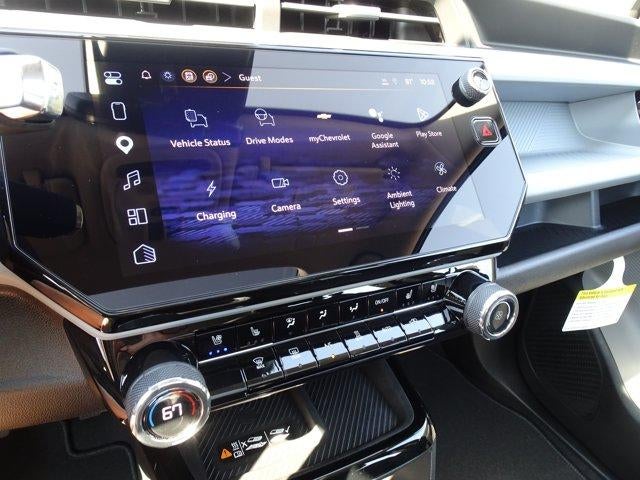 2027 Chevrolet Bolt FWD 4dr RS