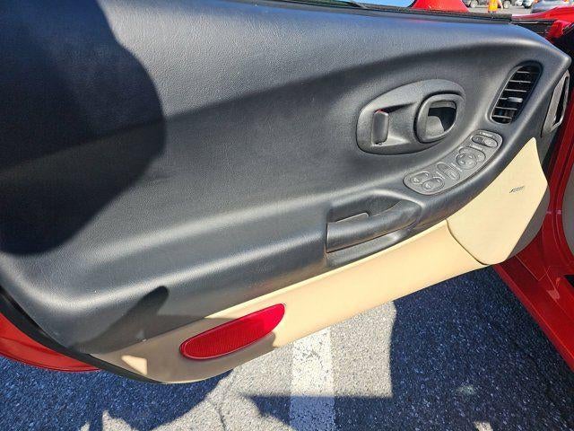 2000 Chevrolet Corvette Base