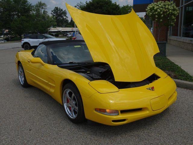 2000 Chevrolet Corvette Base