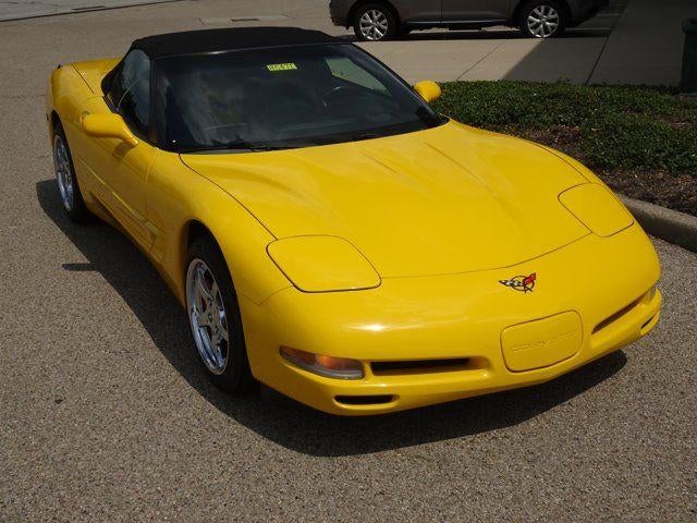 2000 Chevrolet Corvette Base