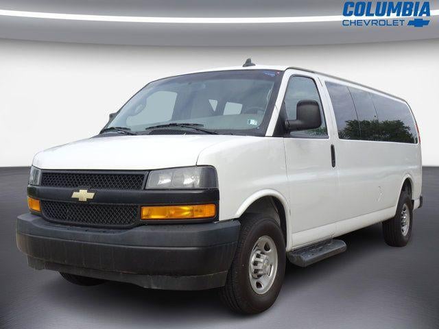 2023 Chevrolet Express Passenger 3500 1LS