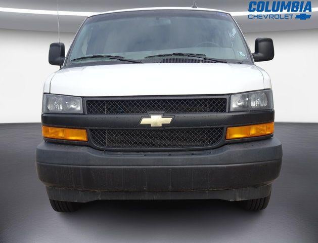2023 Chevrolet Express Passenger 3500 1LS