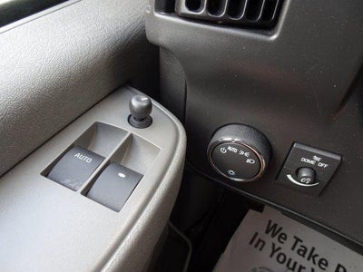 2025 Chevrolet Express Passenger 1LT