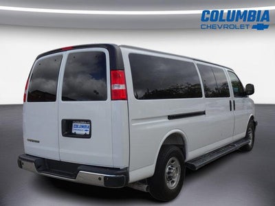 2025 Chevrolet Express Passenger 1LT