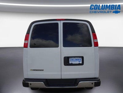 2025 Chevrolet Express Passenger 1LT