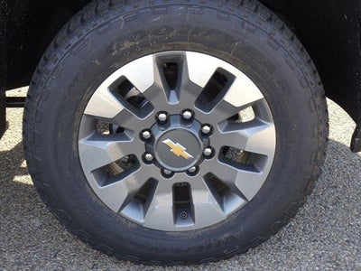 2026 Chevrolet Silverado 2500 HD Crew Cab Standard Box 4-Wheel Drive Custom