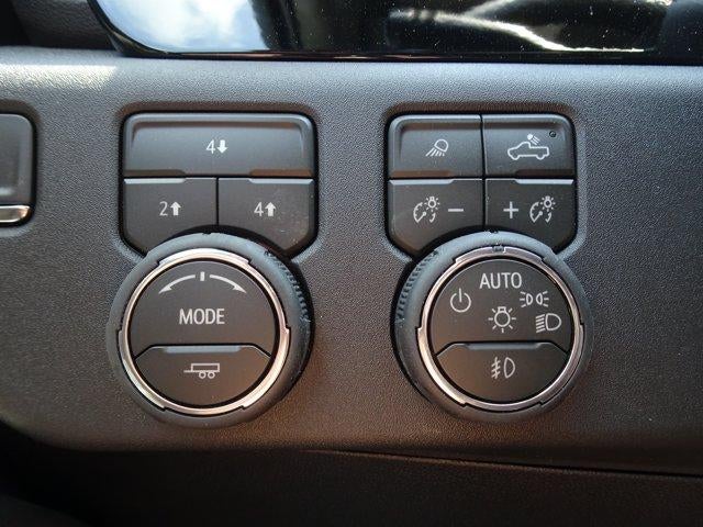 2026 Chevrolet Silverado 2500 HD Crew Cab Long Box 4-Wheel Drive LT