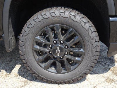 2026 Chevrolet Silverado 2500 HD Crew Cab Long Box 4-Wheel Drive LT