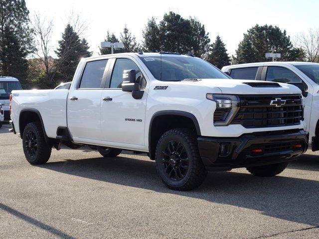 2026 Chevrolet Silverado 2500 HD Crew Cab Long Box 4-Wheel Drive LT