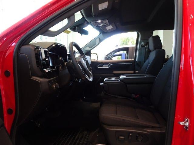 2026 Chevrolet Silverado 1500 Crew Cab Short Box 4-Wheel Drive LT 2FL