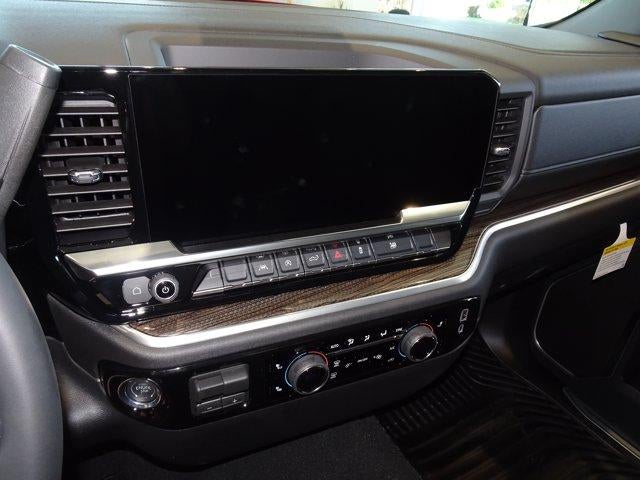 2026 Chevrolet Silverado 1500 Crew Cab Short Box 4-Wheel Drive LT 2FL