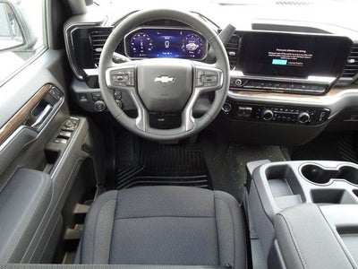 2026 Chevrolet Silverado 1500 Crew Cab Short Box 4-Wheel Drive LT 2FL