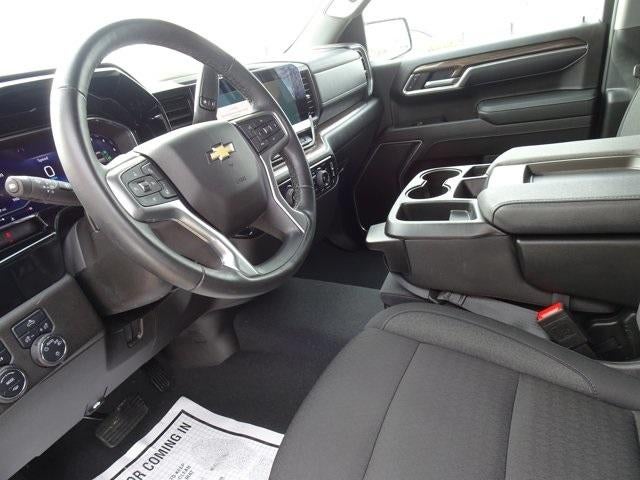 2025 Chevrolet Silverado 1500 LT (2FL)