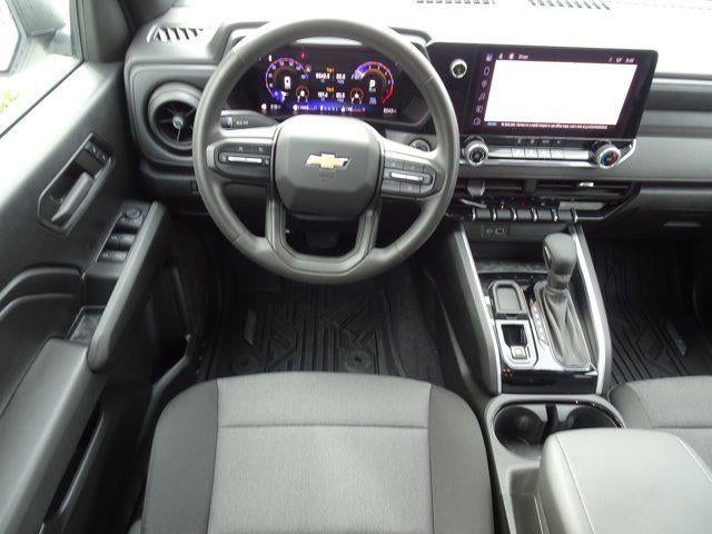 2024 Chevrolet Colorado WT