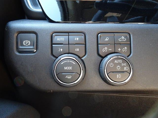 2026 Chevrolet Silverado 1500 Crew Cab Short Box 4-Wheel Drive RST