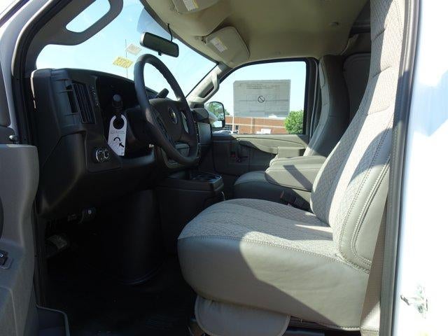 2026 Chevrolet Express Cargo Work Van - Photo 6