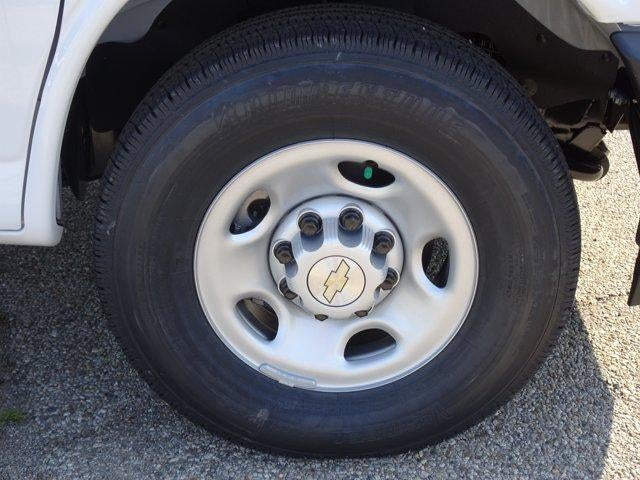 2026 Chevrolet Express Cargo 2500 Regular Wheelbase Rear-Wheel Drive