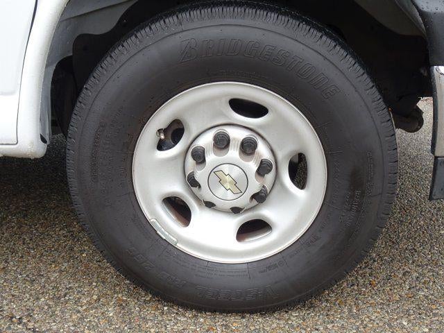 2024 Chevrolet Express Cargo 2500 Base