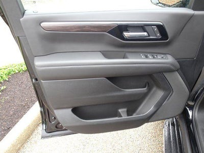 2025 Chevrolet Tahoe LS