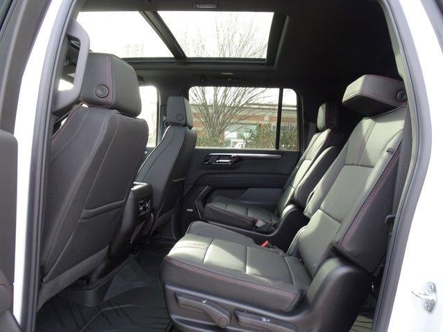 2026 Chevrolet Suburban 4WD RST