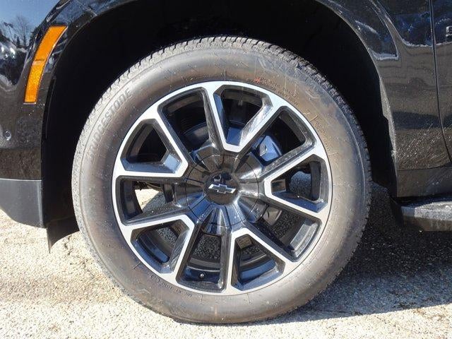 2026 Chevrolet Suburban 4WD RST