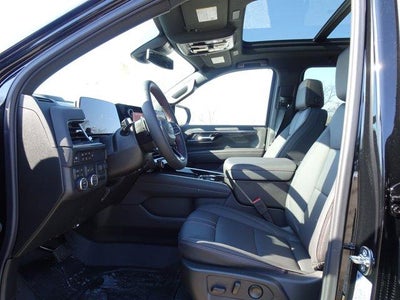 2026 Chevrolet Suburban 4WD RST