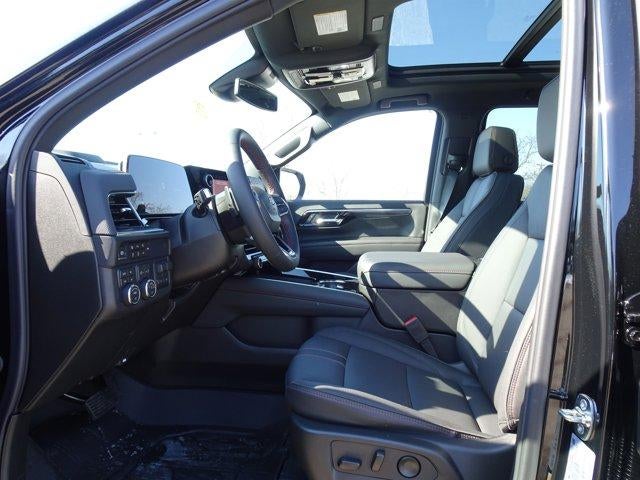 2026 Chevrolet Suburban 4WD RST