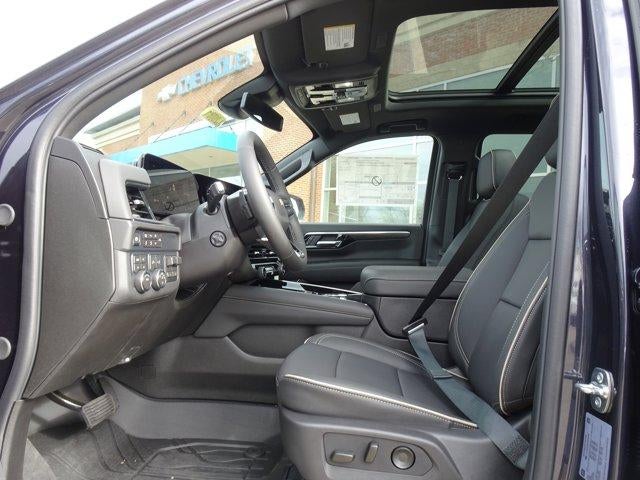 2026 Chevrolet Suburban 4WD Premier