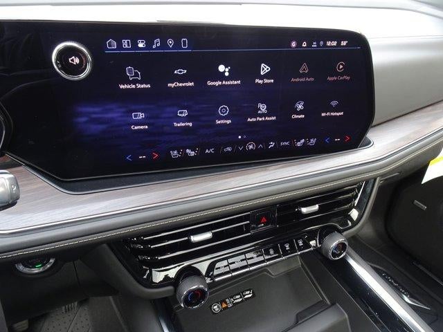 2026 Chevrolet Suburban 4WD Premier