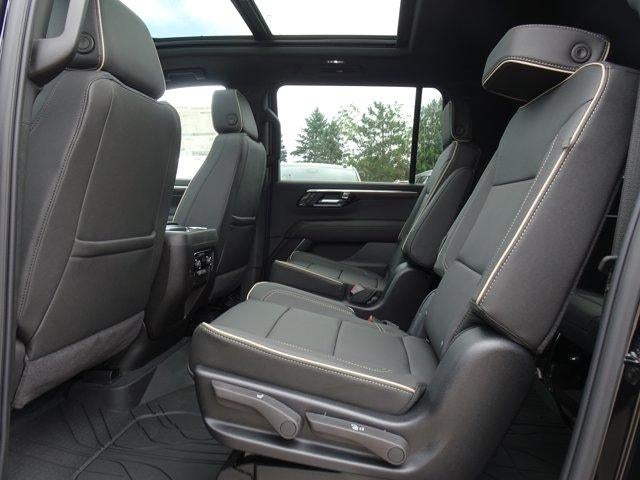 2026 Chevrolet Suburban 4WD Premier
