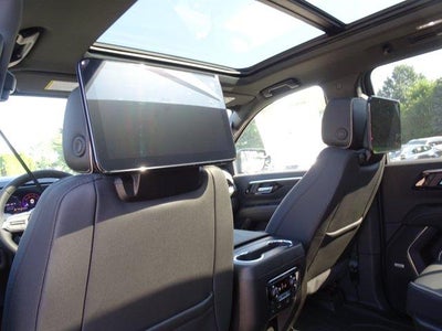2026 Chevrolet Suburban 4WD Premier