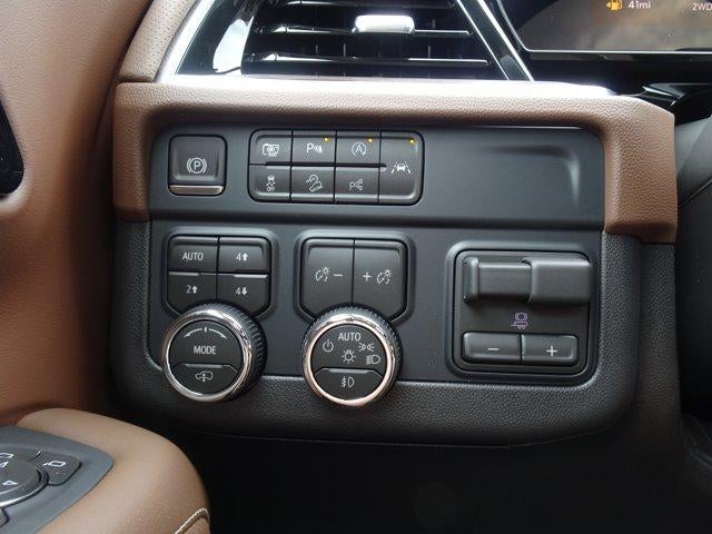 2026 Chevrolet Suburban 4WD High Country