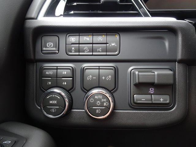2026 Chevrolet Tahoe Z71 - Photo 13