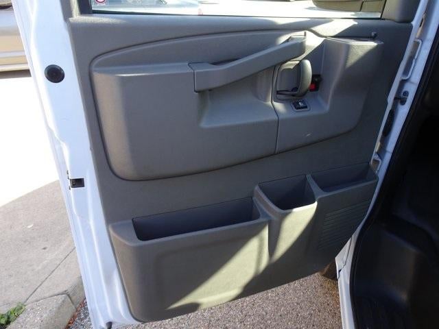 2023 GMC Savana Cargo 2500 Base