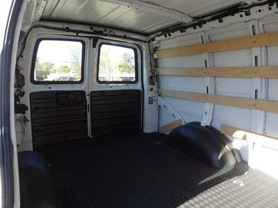 2023 GMC Savana Cargo 2500 Base