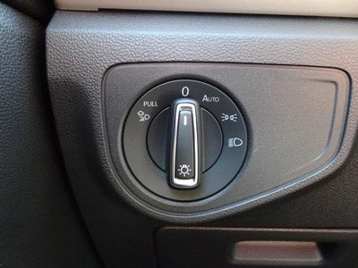 2021 Volkswagen Atlas 3.6L V6 SEL Premium R-Line