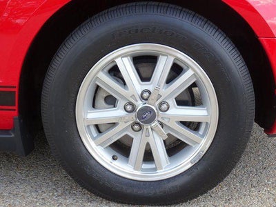 2006 Ford Mustang Standard