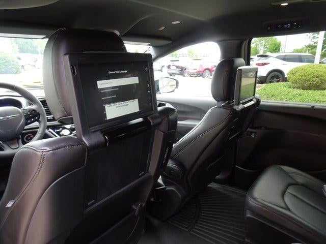 2024 Chrysler Pacifica Hybrid S Appearance Pkg
