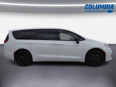 2024 Chrysler Pacifica Hybrid S Appearance Pkg
