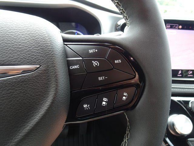 2024 Chrysler Pacifica Hybrid S Appearance Pkg