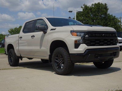 2026 Chevrolet Silverado 1500 Crew Cab Short Box 4-Wheel Drive Custom Trail Boss