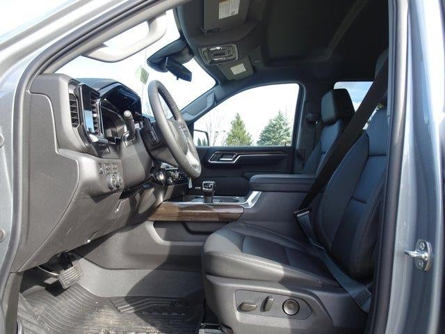 2026 Chevrolet Silverado 1500 Crew Cab Short Box 4-Wheel Drive RST