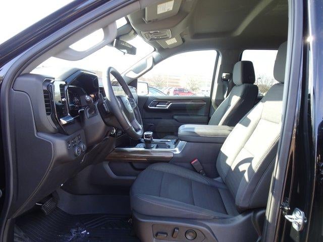 2025 Chevrolet Silverado 1500 Crew Cab Short Box 4-Wheel Drive LT Trail Boss