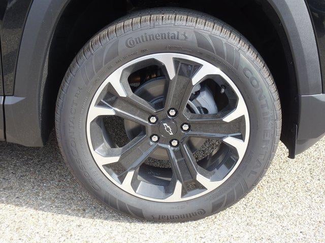 2027 Chevrolet Equinox FWD LT