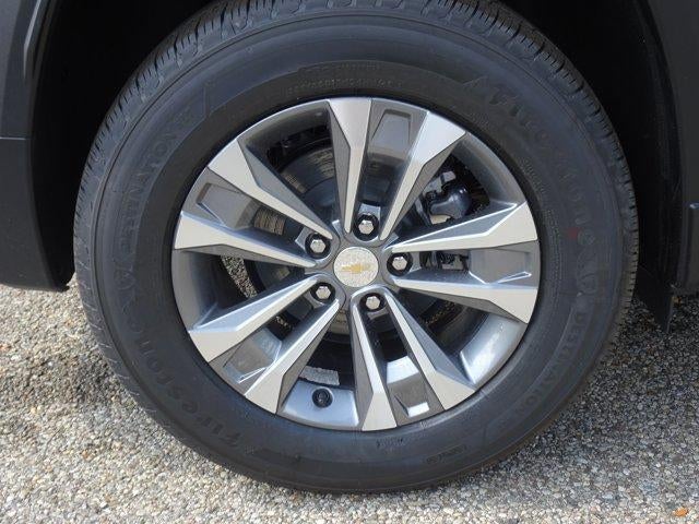 2027 Chevrolet Equinox LT - Photo 13